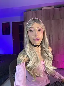 AnnaKimm online show from June 2026 10:37:02 PM