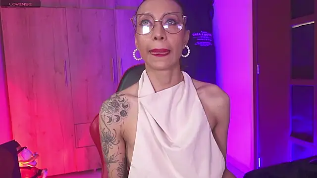 AnnaKimm online show from February 2026 10:19:01 PM