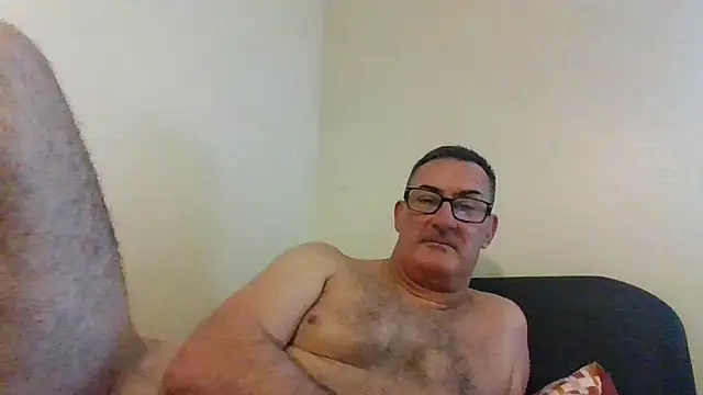 Snapshot of goldenman59 chatting on September 2025 01:18:02 PM goldenman59 online show from September 2025 01:18:02 PM