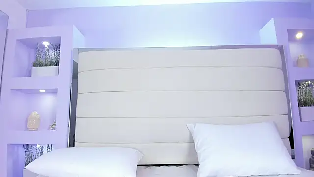 LunnaBlake online show from January 2026 04:36:02 PM