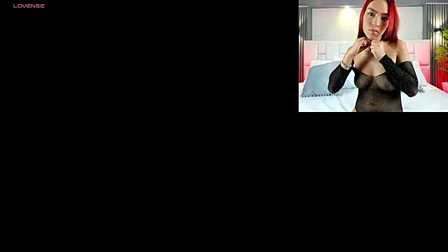 LunnaBlake online show from March 2026 04:19:02 AM