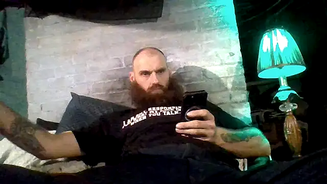Snapshot of Cowboy815 chatting on September 2025 05:44:02 AM Cowboy815 online show from September 2025 05:44:02 AM