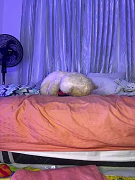 AmyRoss 1 online show from September 2025 01:18:01 PM