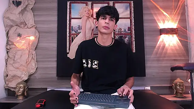 Franvill Trato online show from October 2025 07:14:01 PM
