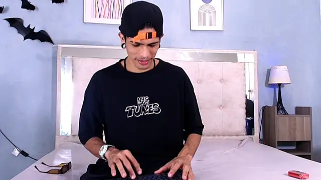 Franvill Trato online show from November 2025 05:16:02 PM