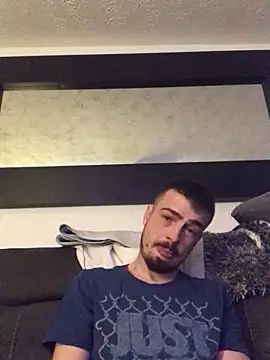 jaycoy22 online show from February 2026 06:13:02 PM