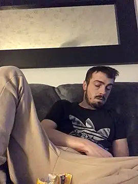 jaycoy22 online show from January 2026 11:22:01 PM