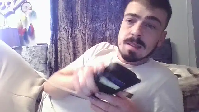 jaycoy22 online show from September 2025 01:49:01 PM