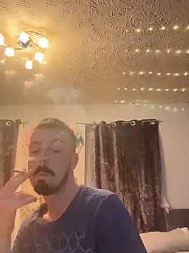 jaycoy22 online show from October 2025 07:22:02 PM