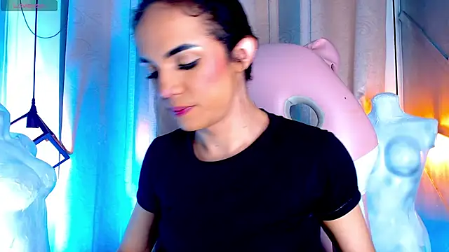 Cristal Gem1 online show from April 2026 11:12:01 AM