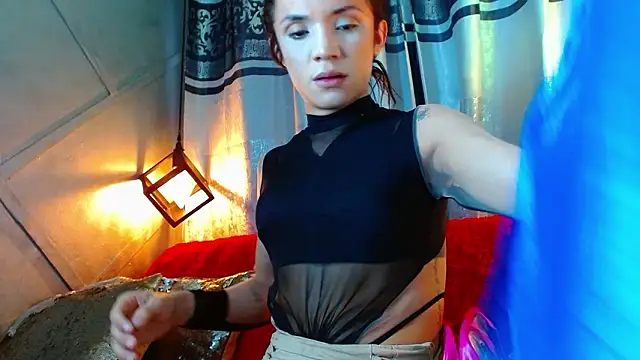 Cristal Gem1 online show from February 2026 12:16:01 PM