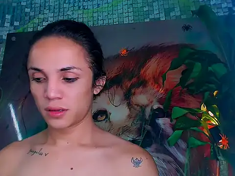 Cristal Gem1 online show from October 2025 07:22:02 PM