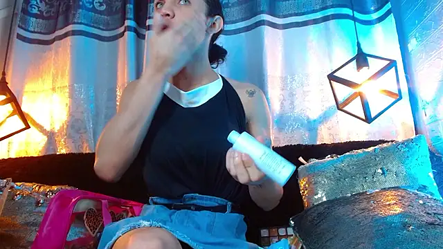 Cristal Gem1 online show from February 2026 11:50:01 AM