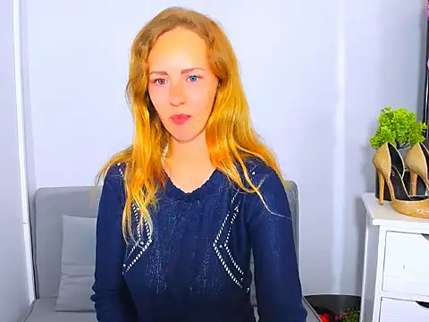 LyraHotty online show from October 2025 03:22:02 PM