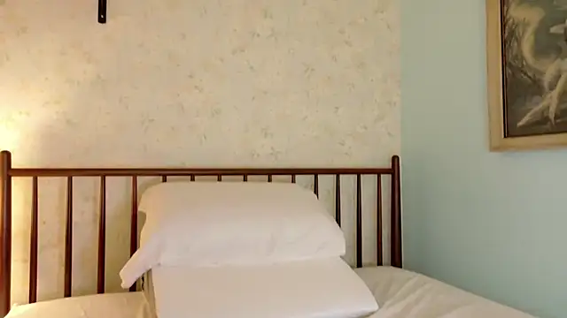 Snapshot of sicklitgirl chatting on October 2025 06:30:02 PM sicklitgirl online show from October 2025 06:30:02 PM