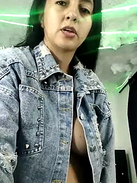 salo-rousee online show from October 2025 09:16:01 PM