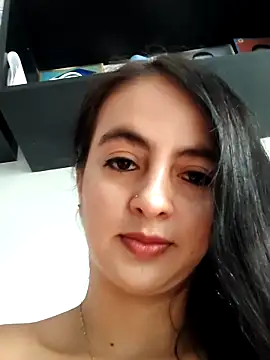 salo-rousee online show from October 2025 07:59:02 PM