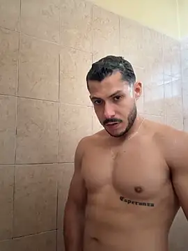 Snapshot of Darg98 chatting on October 2025 10:22:02 PM Darg98 online show from October 2025 10:22:02 PM