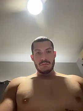 Snapshot of Darg98 chatting on October 2025 07:33:02 PM Darg98 online show from October 2025 07:33:02 PM