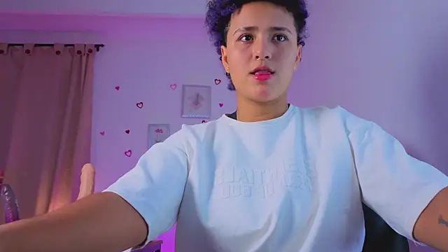 LiaaMoretzz online show from March 2026 12:25:01 AM