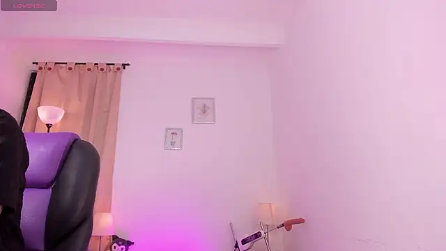 LiaaMoretzz online show from February 2026 04:01:01 AM