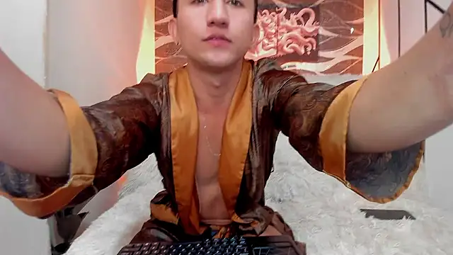 oliver mr  online show from February 2026 08:21:01 PM