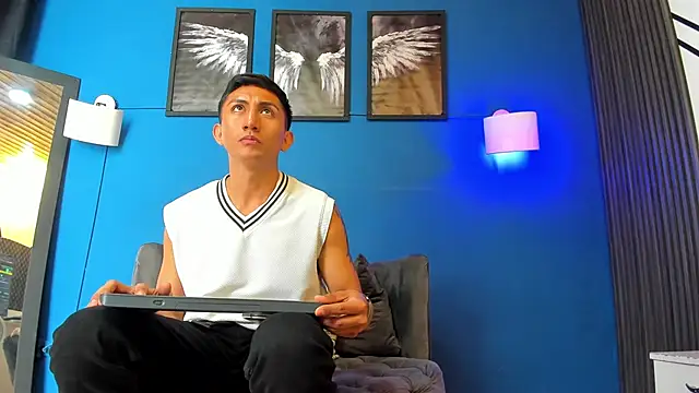 oliver mr  online show from September 2025 07:47:01 PM