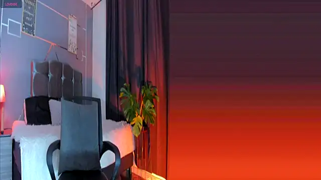 oliver mr  online show from October 2025 09:15:02 PM