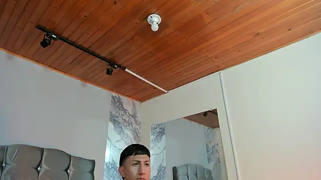 oliver mr  online show from February 2026 07:41:02 PM