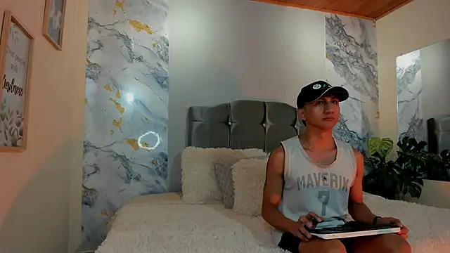 oliver mr  online show from January 2026 08:27:01 PM