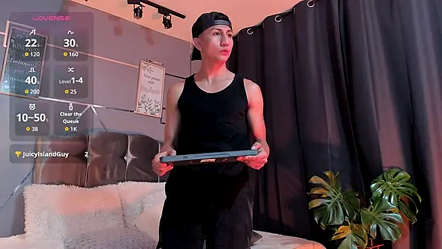 oliver mr  online show from December 2025 02:23:01 AM