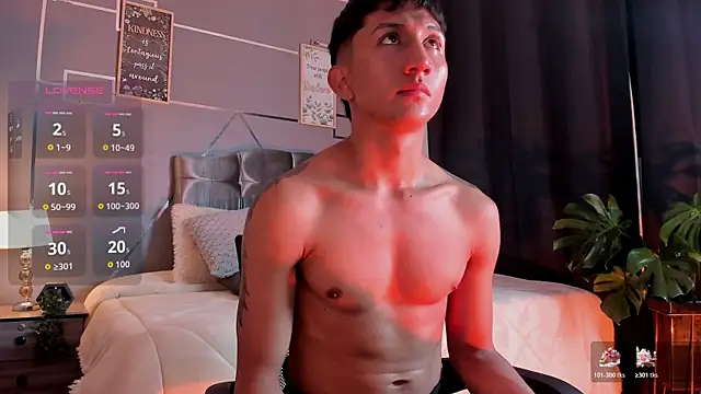 oliver mr  online show from November 2025 09:25:01 PM