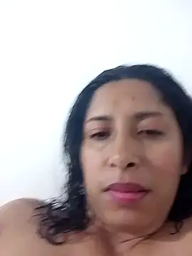 Snapshot of anitotori chatting on November 2025 09:48:01 PM anitotori online show from November 2025 09:48:01 PM