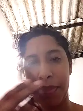 Snapshot of anitotori chatting on November 2025 03:27:02 AM anitotori online show from November 2025 03:27:02 AM