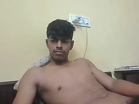 Snapshot of monster_33 chatting on April 2026 04:58:02 PM monster 33 online show from April 2026 04:58:02 PM