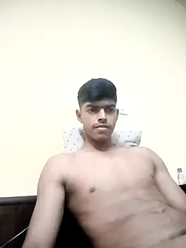 Snapshot of monster_33 chatting on April 2026 07:47:01 AM monster 33 online show from April 2026 07:47:01 AM