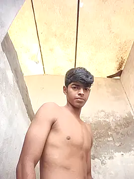 monster 33 online show from October 2025 04:35:01 AM