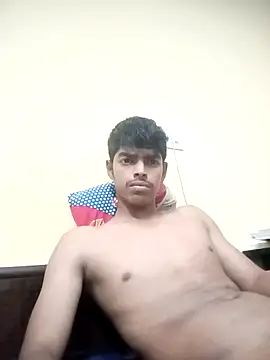 Snapshot of monster_33 chatting on May 2026 01:56:01 PM monster 33 online show from May 2026 01:56:01 PM
