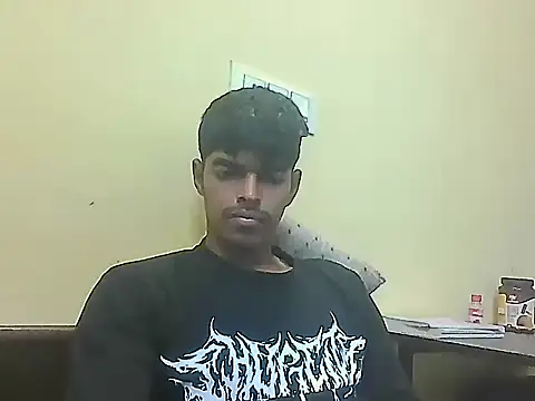 Snapshot of monster_33 chatting on April 2026 07:26:01 AM monster 33 online show from April 2026 07:26:01 AM