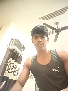 monster 33 online show from January 2026 09:52:02 PM