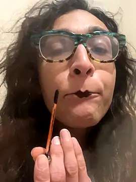 ditzycryztal online show from December 2025 02:01:02 AM