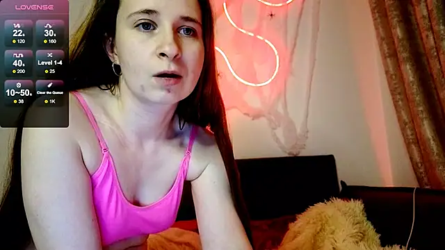  Linett  online show from October 2025 07:54:02 PM