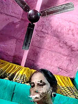 Pooja750 online show from October 2025 05:21:01 AM