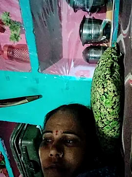 Pooja750 online show from February 2026 09:39:02 AM