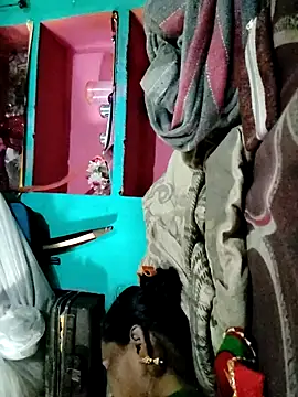 Pooja750 online show from October 2025 06:04:01 AM