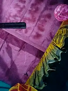 Pooja750 online show from February 2026 06:33:02 AM