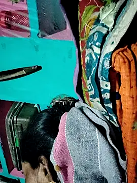 Pooja750 online show from November 2025 02:10:01 PM