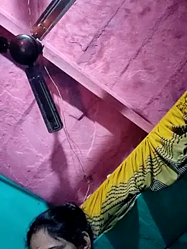 Pooja750 online show from November 2025 08:53:02 PM