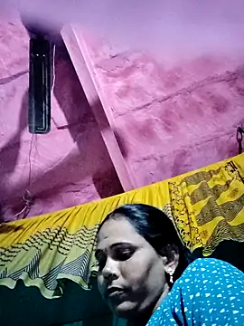 Pooja750 online show from December 2025 03:48:01 PM