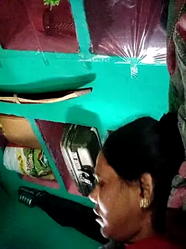 Pooja750 online show from March 2026 01:22:01 PM